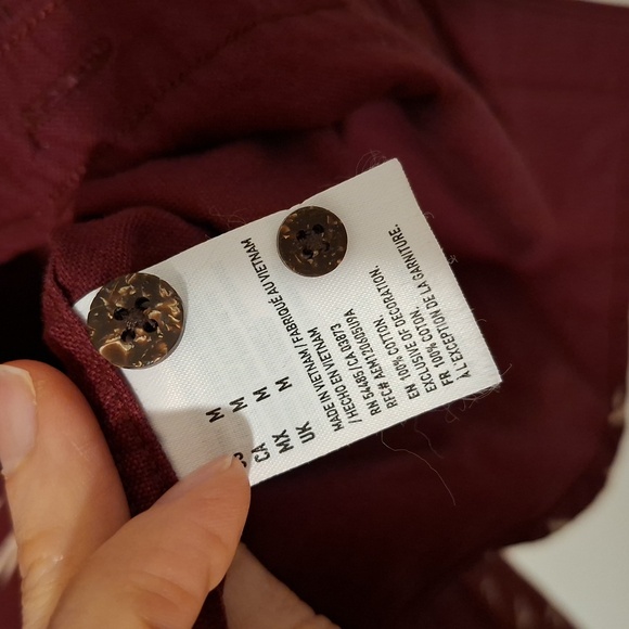 American Eagle Burgundy & Tan Southwestern Style Classic Fit Shirt (Size M) - Picture 9 of 9